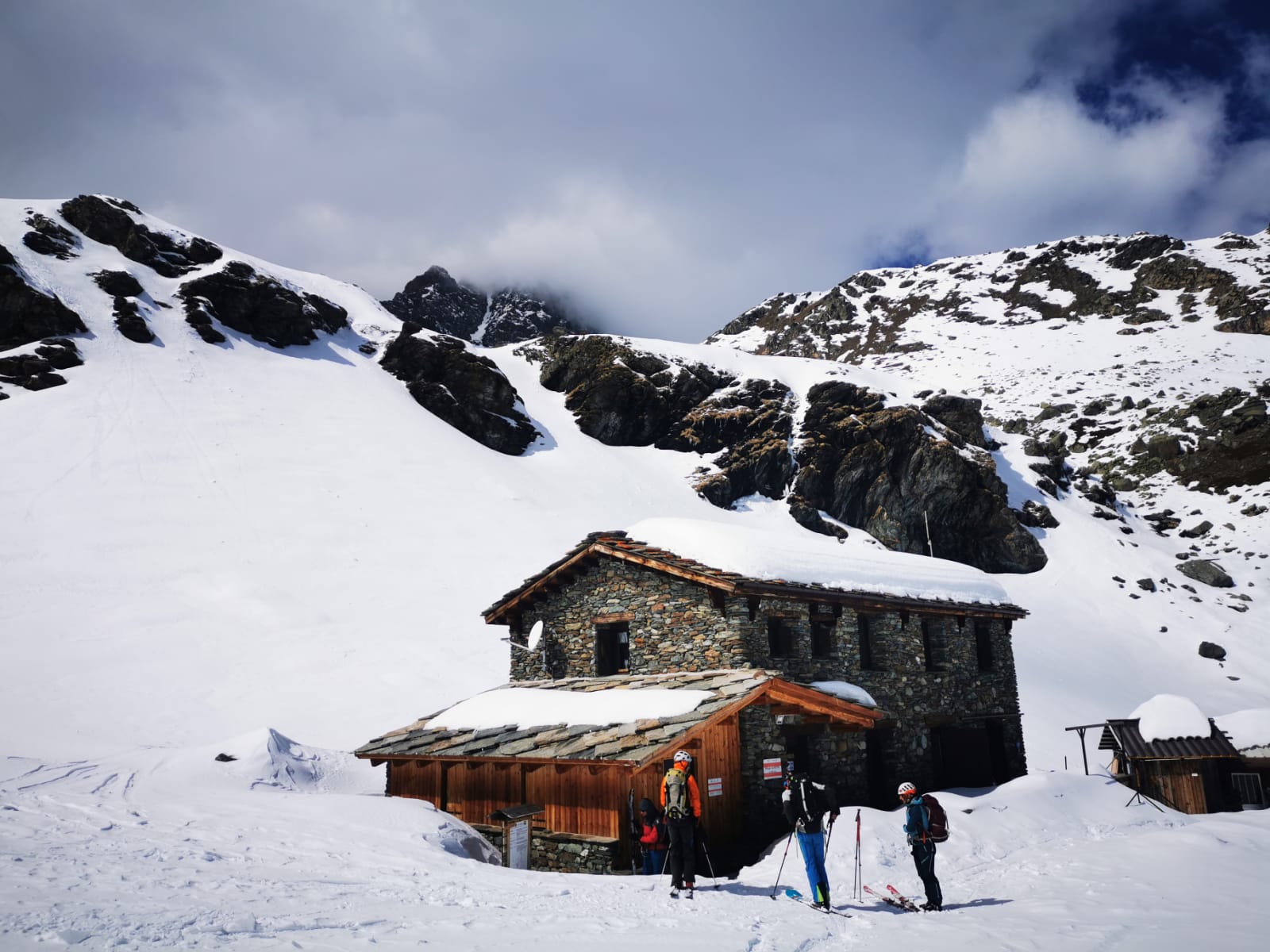 {{brizy_dc_image_alt imageSrc=